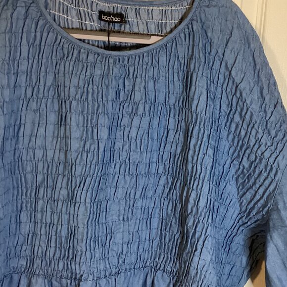 Boohoo Women's Denim Midi Dress Smocking Bodice Puffy Sleeves Ruffles Size 24 - Picture 4 of 8